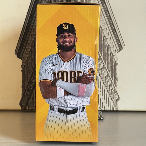 ❌SOLD❌NIB Fernando Tatis Jr Bobblehead Stadium Giveaway 7/31/2021 - Picture 2 of 9
